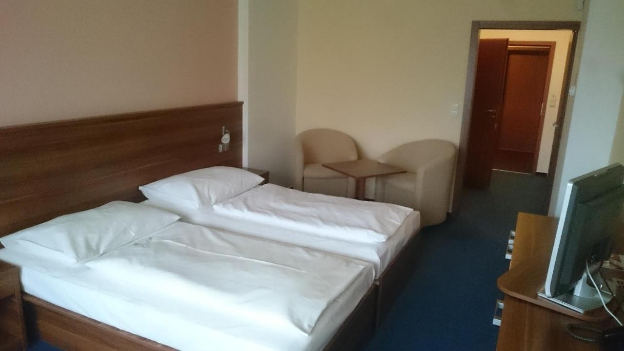 Lipno Wellness - Frymburk Hotel Private Family Room Zewnętrze zdjęcie