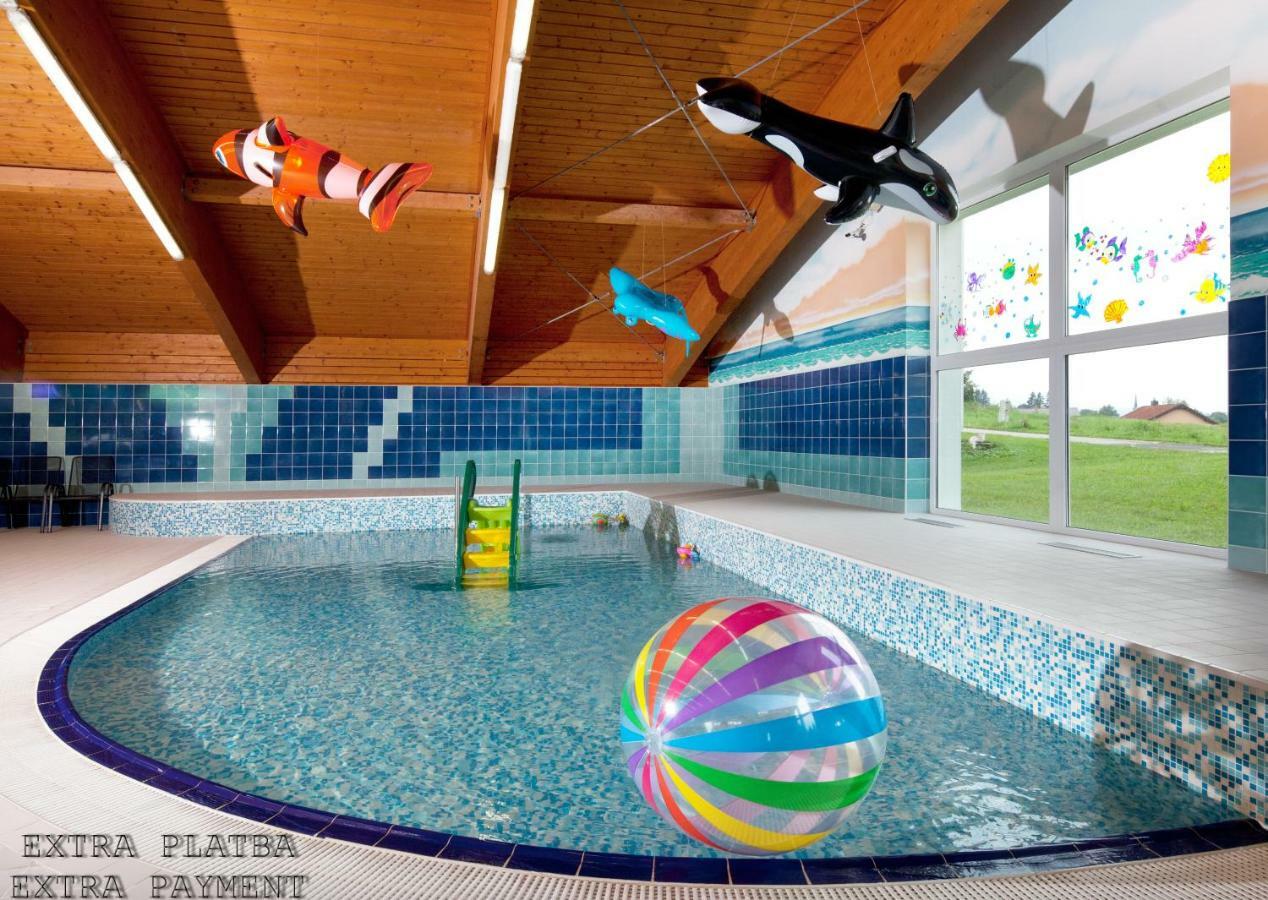 Lipno Wellness - Frymburk Hotel Private Family Room Zewnętrze zdjęcie